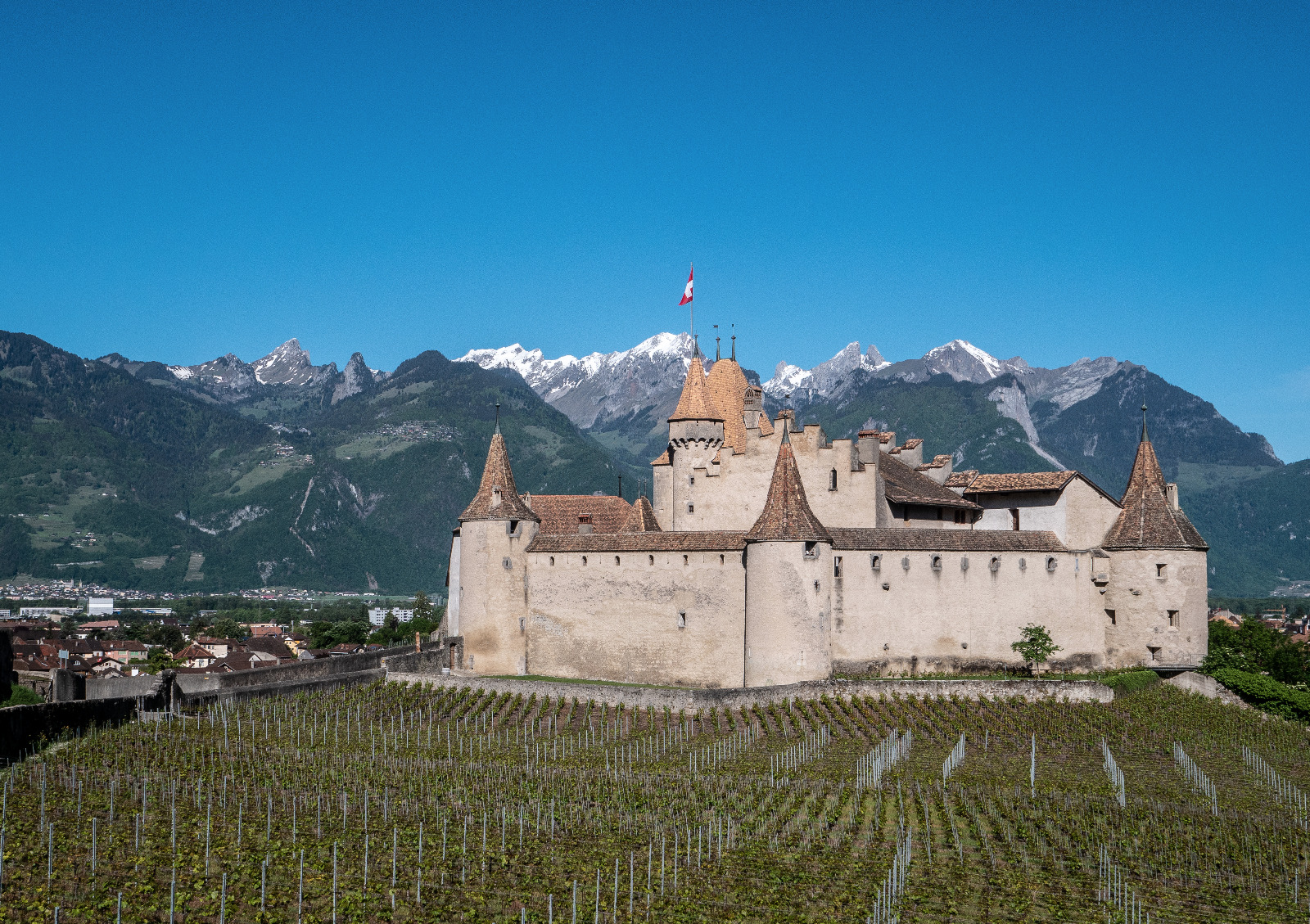https://radiochablais.ch/images/2026/06/17/chateau aigle.jpeg